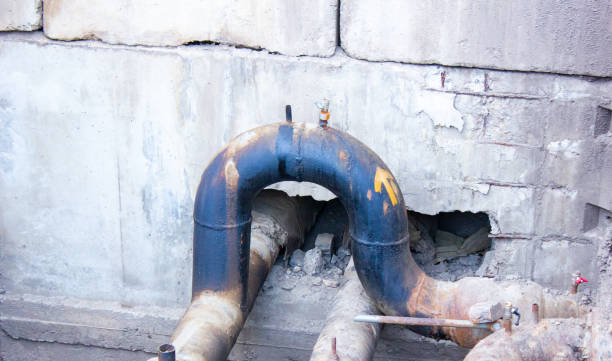 Best Flood restoration services  in Redmond, OR